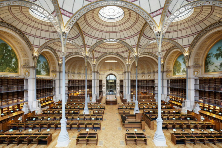 Bibliotheque-nationale-de-France-1536x1024