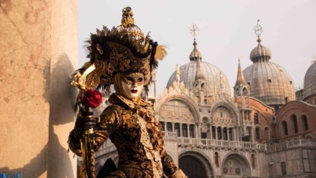 Kratka povijest karnevala